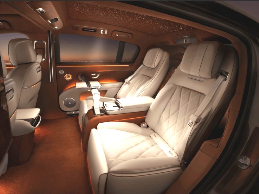 Maestro-S800-Interior-Reveal-3-1024x768.jpg