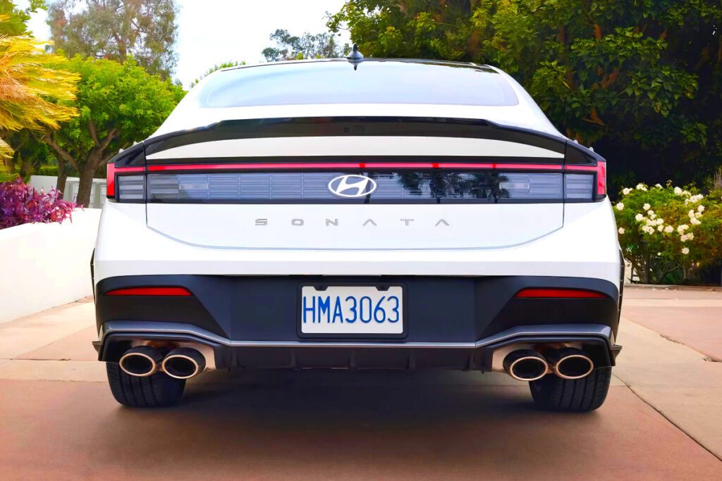 Hyundai-Sonata-sales-soar-6-1024x683.jpg