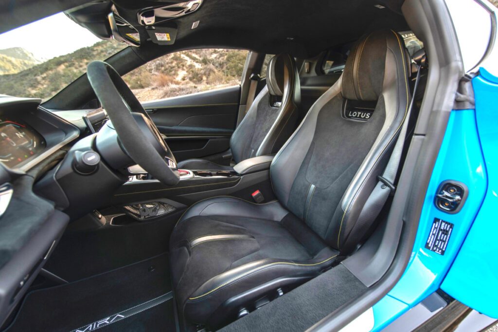 Lotus-2025-Emira-launched-4-1024x683.jpg