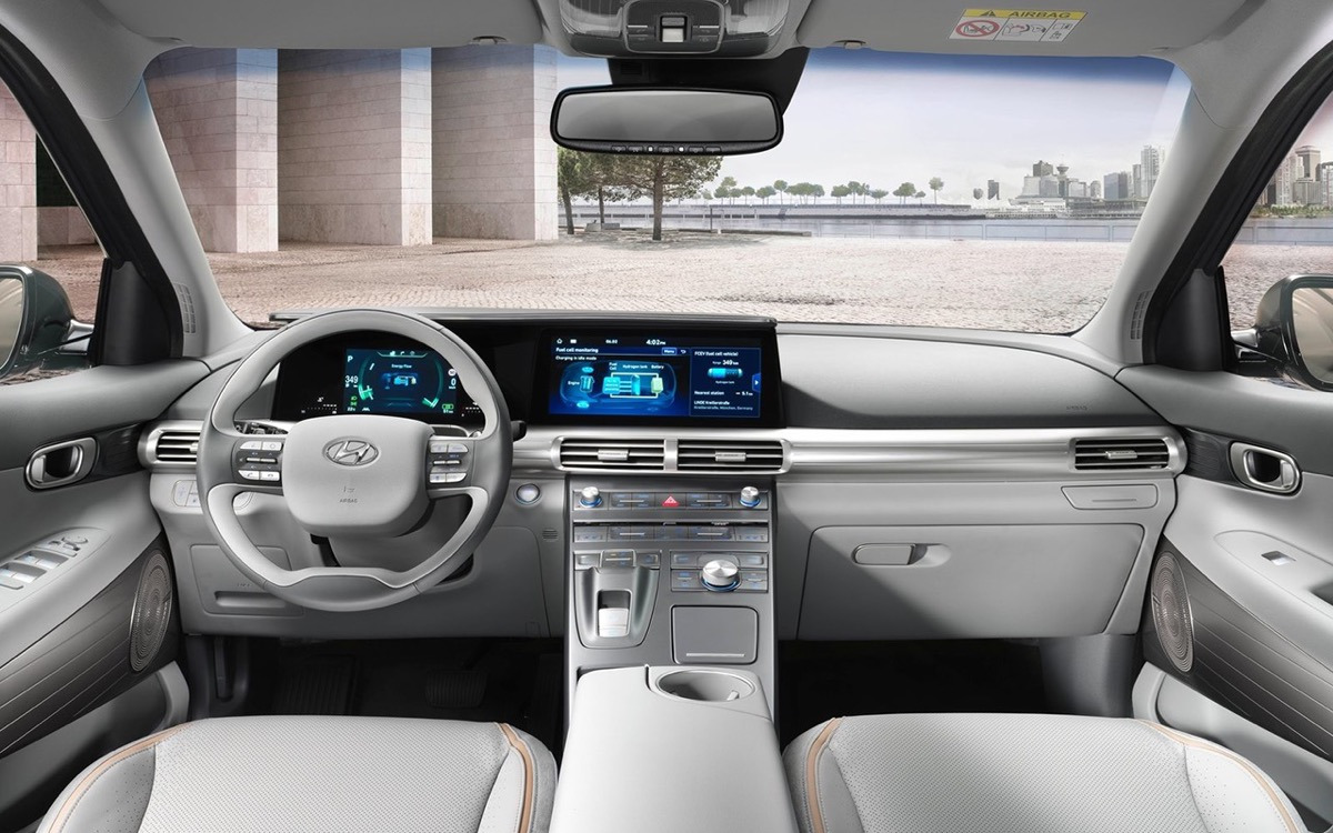 현대 넥쏘-1.jpg