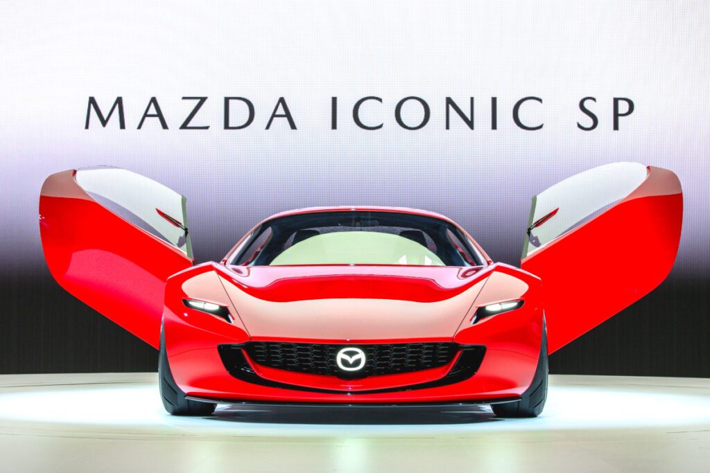 Mazda-teases-new-engine-unveiling-4-1024x683.jpg