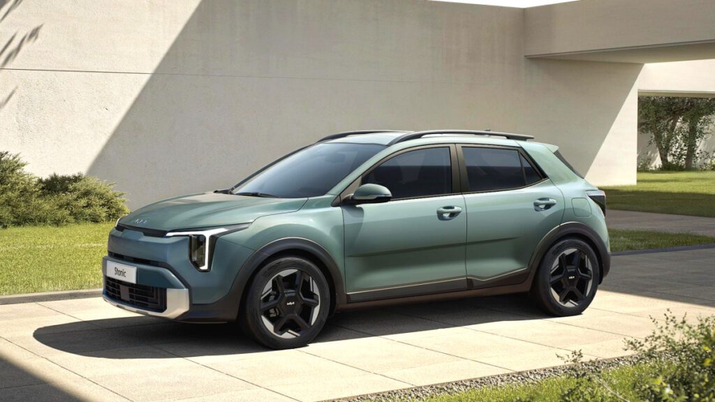 Kia-Unveils-New-Stonic-Compact-SUV-3-1024x576.jpg