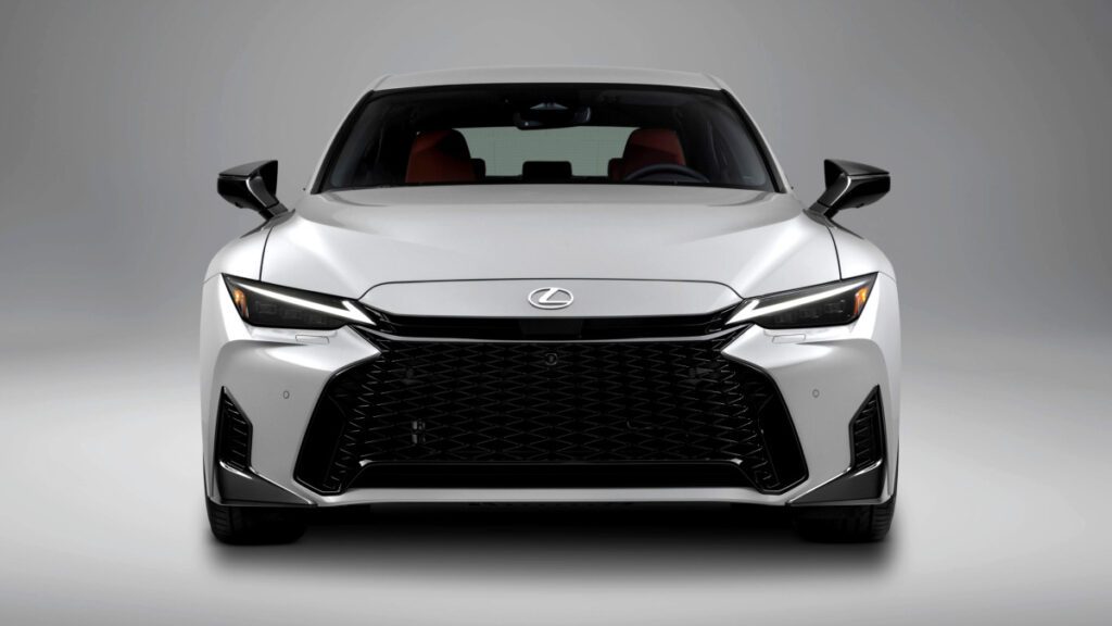 2026-Lexus-IS-sedan4-1024x576.jpg