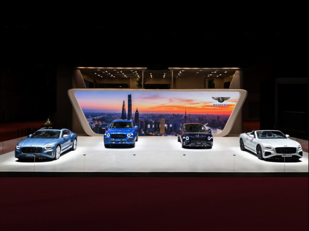 Bentley-Shanghai-Luxury-Lineup-6-1024x768.jpg