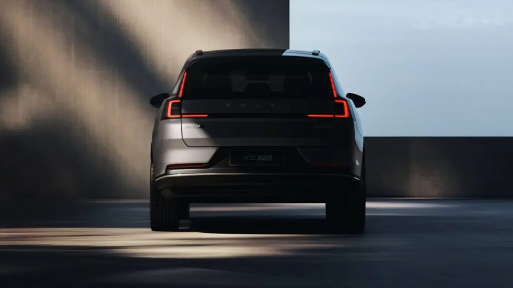 Volvo-XC70-lineup-unveiled-6-1024x576.jpg