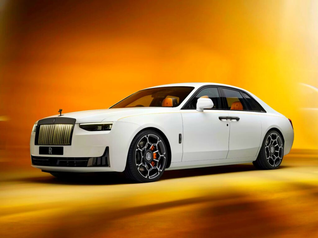 Rolls-Royce-launches-new-Ghost-series-6-1024x768.jpg
