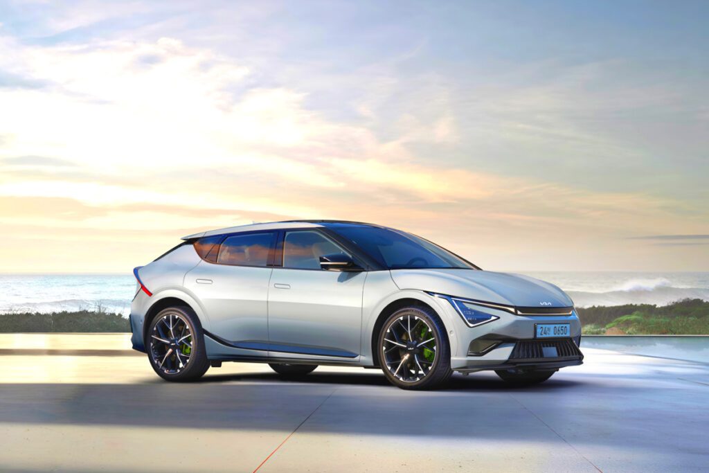 Kia-The-New-EV6-GT-Contract-4-1024x683.jpg
