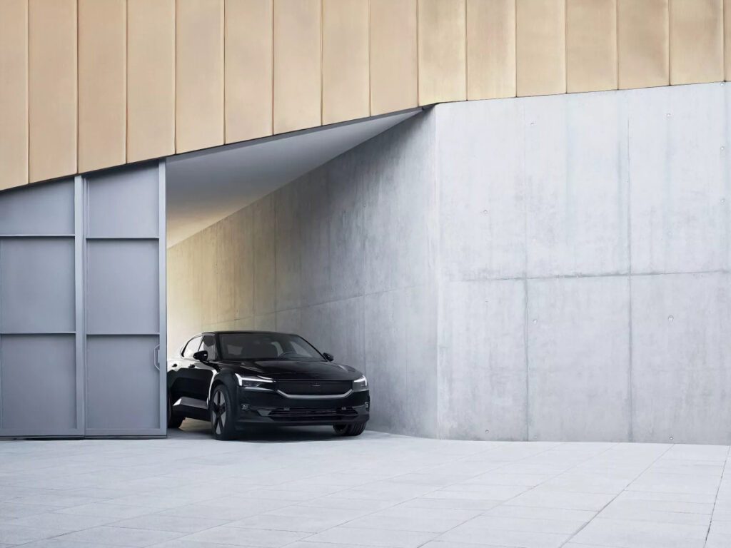 New-Polestar-2-Standard-released-4-1024x768.jpg