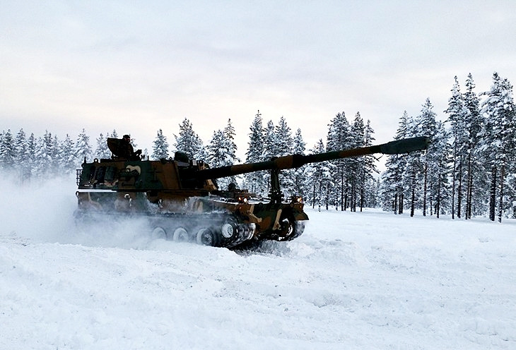 K-9-Self-propelled-Guns-Sign-3rd-Contract-With-Norway001.jpg