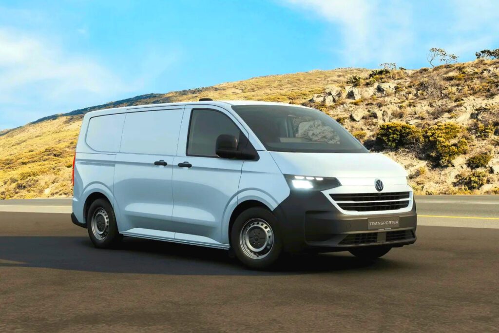 Volkswagen-New-Transporter-Caravelle-3-1024x683.jpg