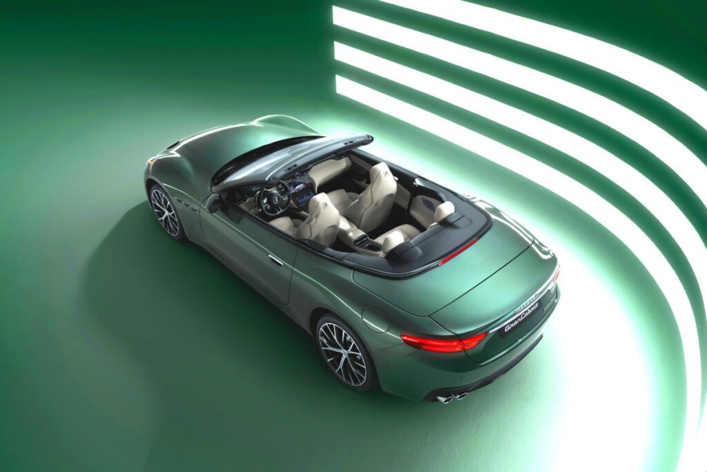 Maserati-unveils-new-GranCabrio-4-1024x683.jpg