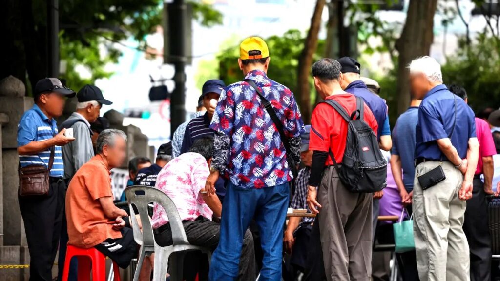 retirees-struggle-with-aging-in-korea-1024x576.jpg