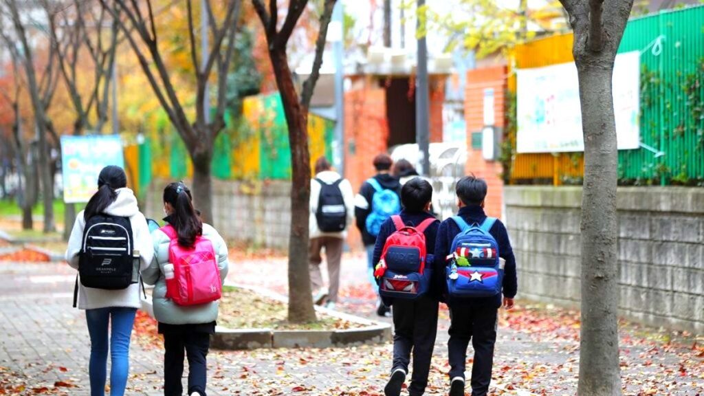 school-enrollment-crisis-korea-1024x576.jpg