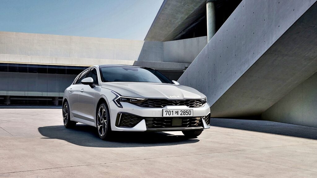 Kia-K5-and-K8-model-of-model-year-change001-1024x576.jpg