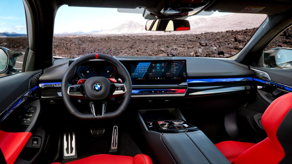 BMW-M5-Touring1-1024x576.jpg