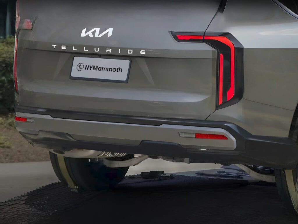 Rear-view-of-the-new-Telluride-4-1024x768.jpg