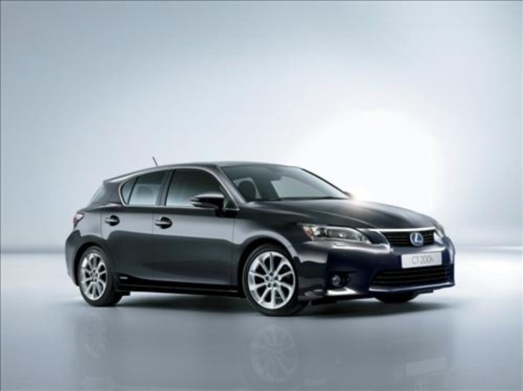 lexus-ct200h-used-car-2-1024x766.jpg