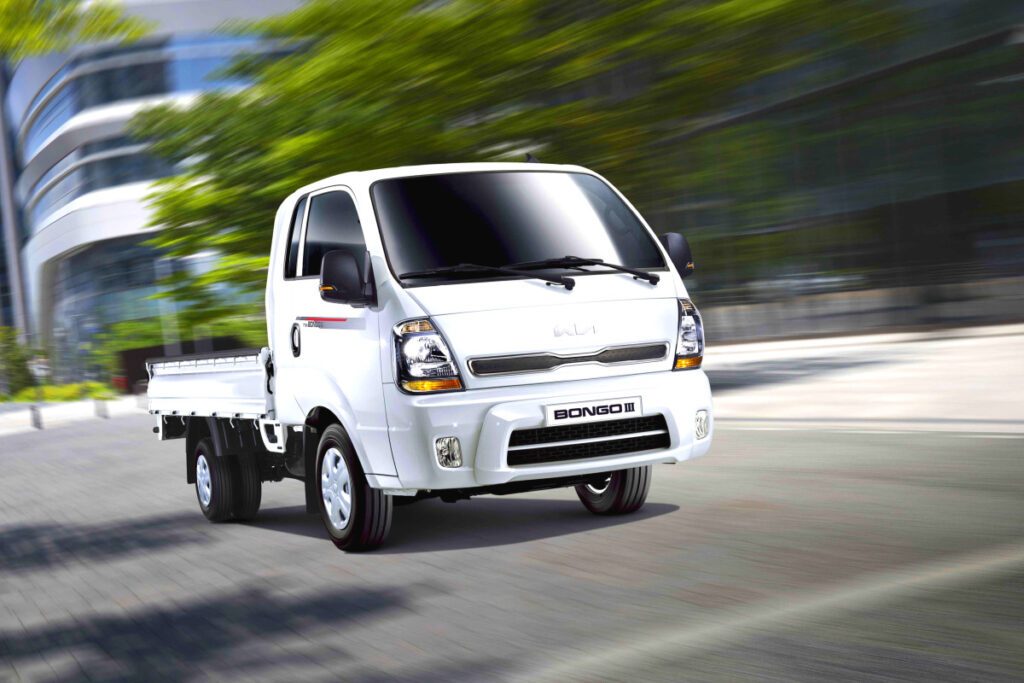 Kia-Bongo-Smart-Selection-trim-launch-3-1024x683.jpg