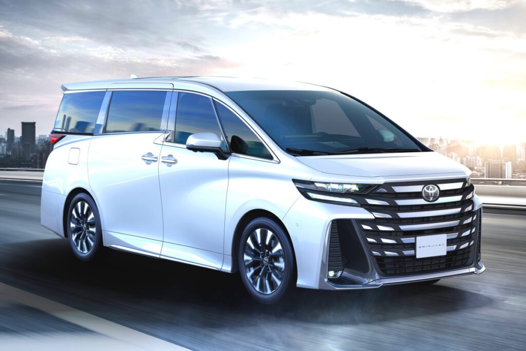 Alphard-Vellfire-Partial-Change-2-1024x683.jpg