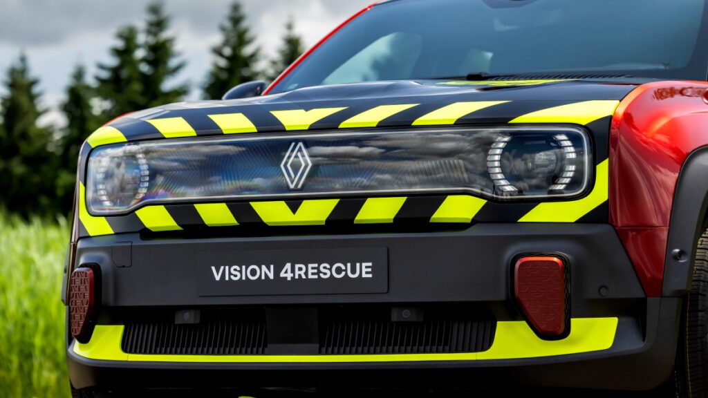 Renault-Vision-4Rescue-unveiled-4-1024x576.jpg