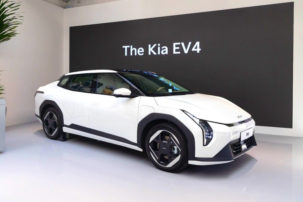 Kia-EV-Day-EV4-Unveiled-2-1024x683.jpg