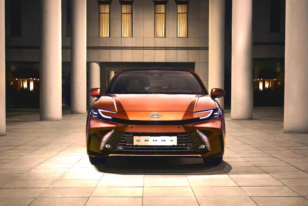 Toyota-launches-2025-Camry-Hybrid-3-1024x683.jpg
