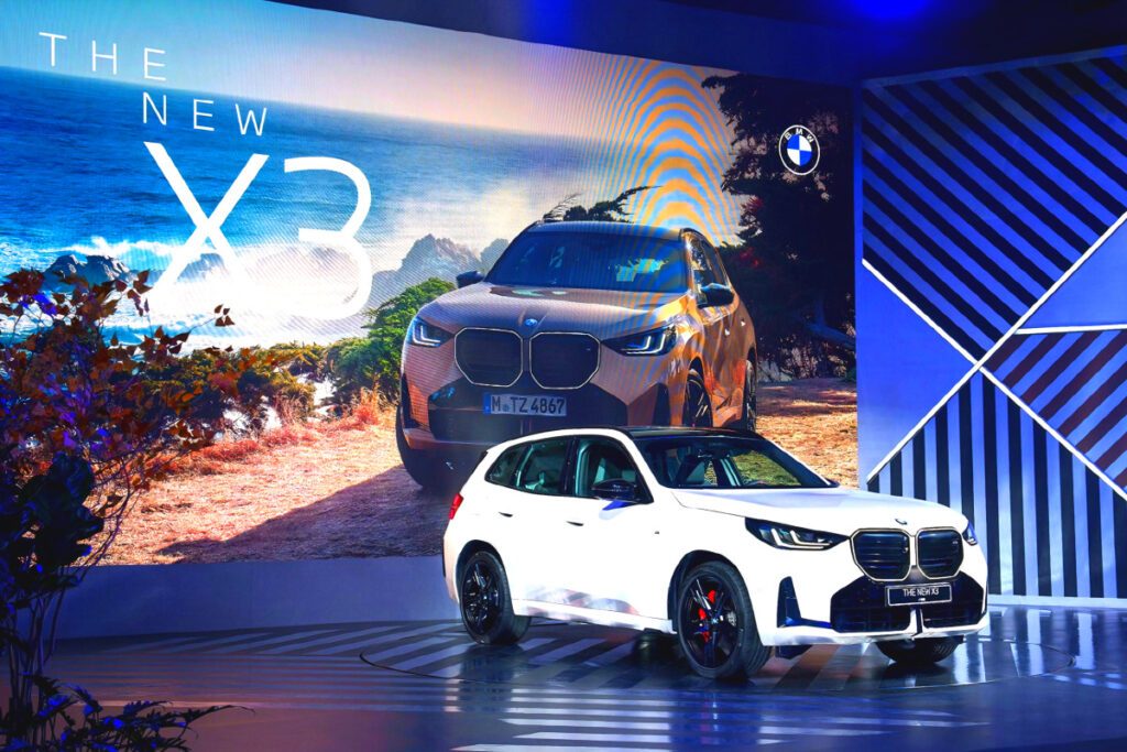 BMW-X3-full-change-launch-2-1024x683.jpg