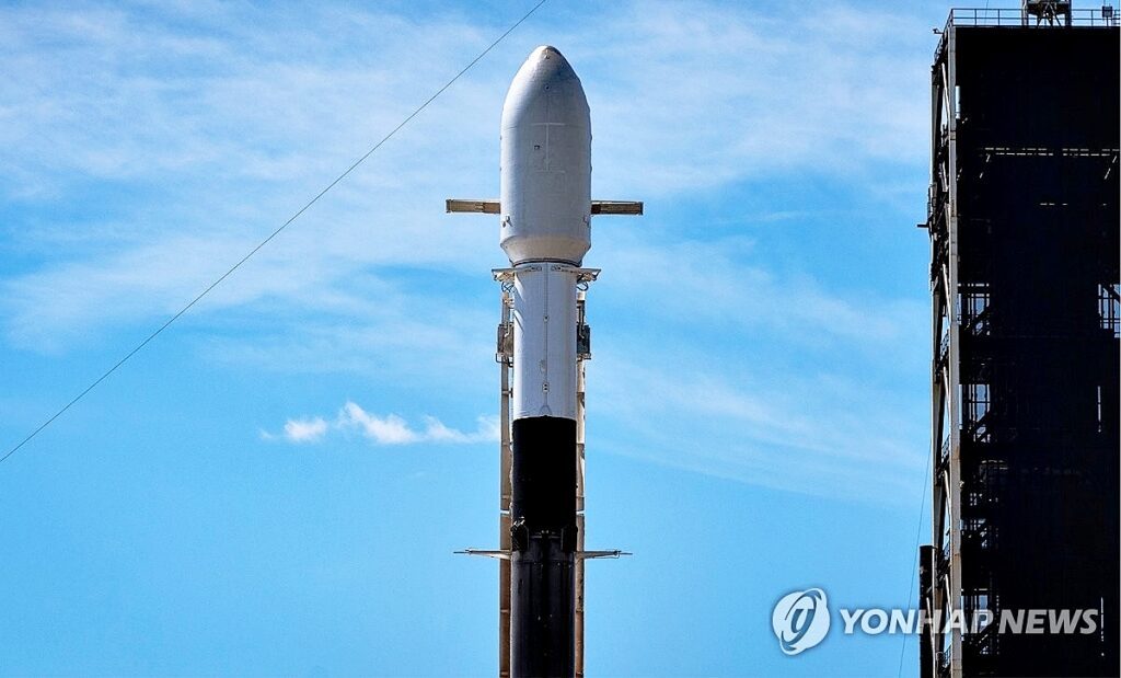 South-Korea-Successfully-Launches-Fifth-Reconnaissance-Satellite005-1024x619.jpg