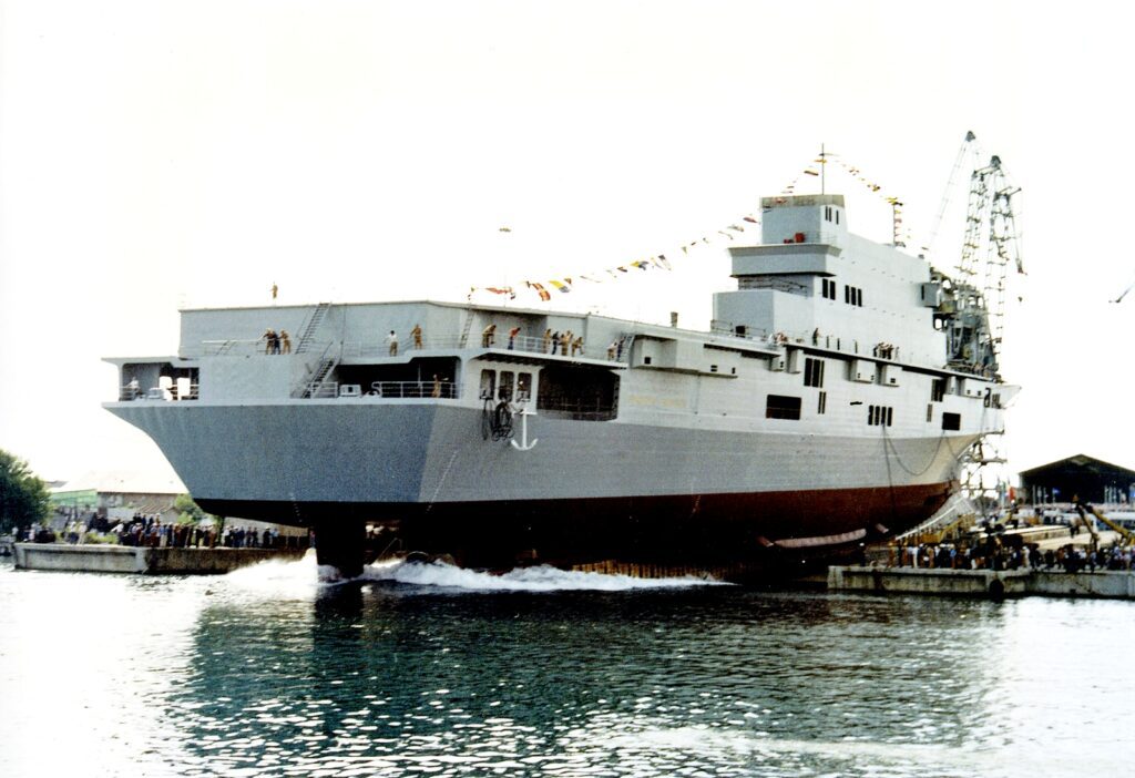 Indonesian-Navy-looking-to-buy-a-retired-aircraft-carrier001-1024x702.jpg
