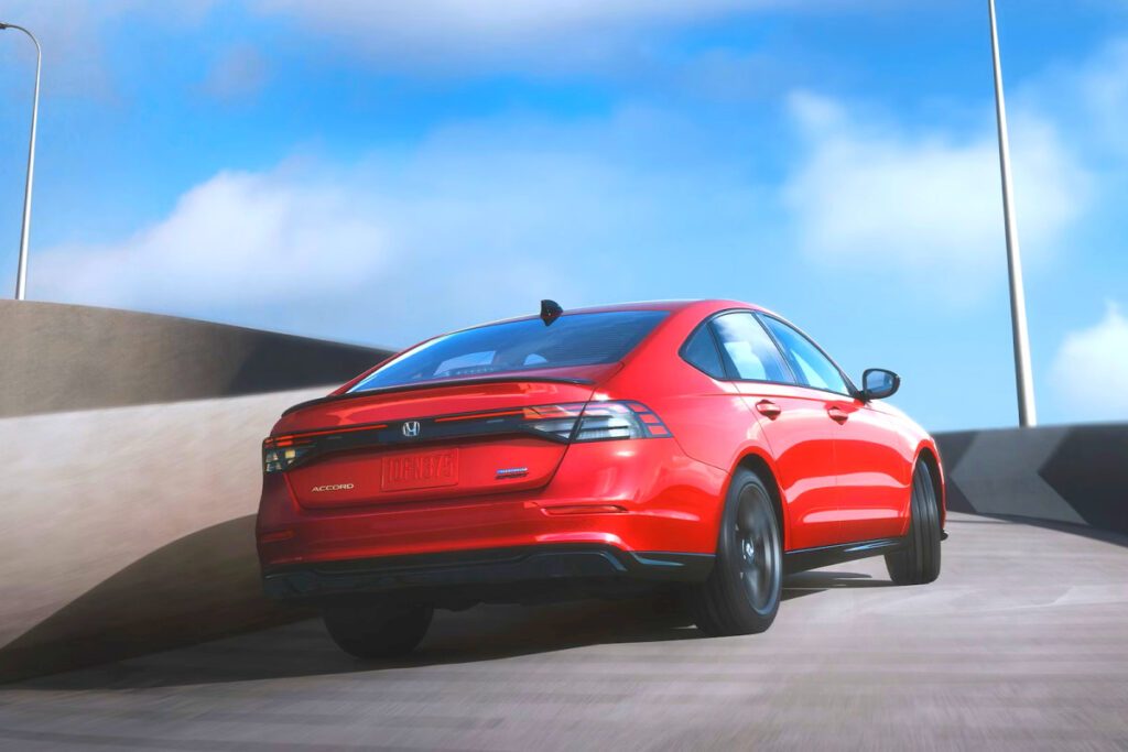 Honda-New-Accord-Unveiled-in-China-7-1024x683.jpg