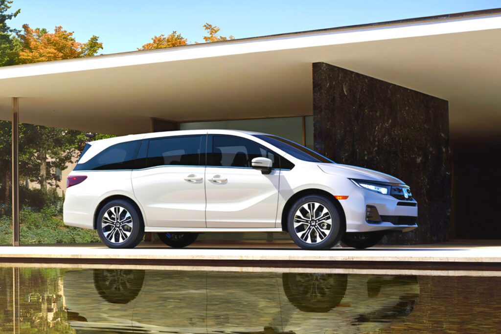Honda-launches-2025-New-Odyssey-1024x683.jpg