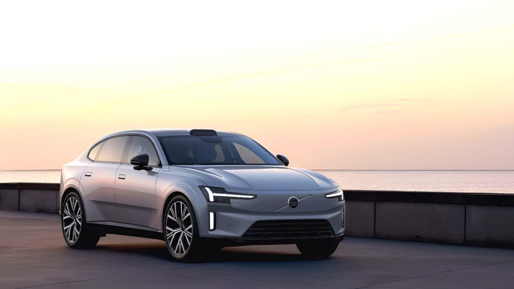 Volvo-ES90-electric-sedan-specifications-revealed-2-1024x576.jpg