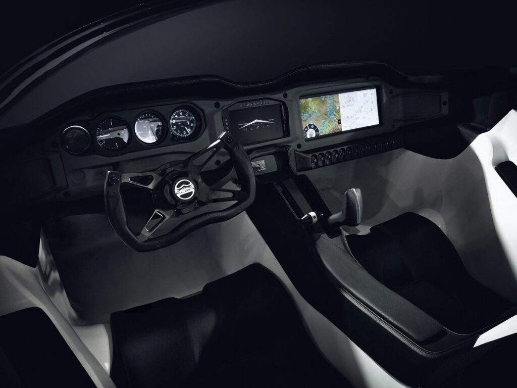 Klein-Vision-Air-Car-Unveiled-3-1024x768.jpg