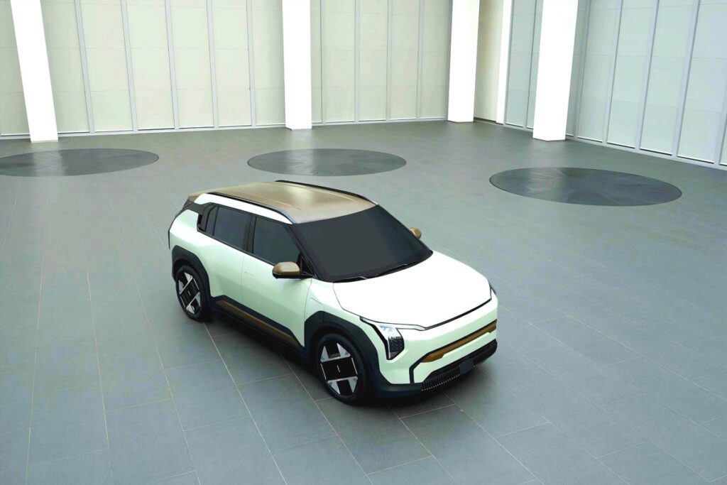 Kia-EV3-study-car-unveiled-2-1024x683.jpg