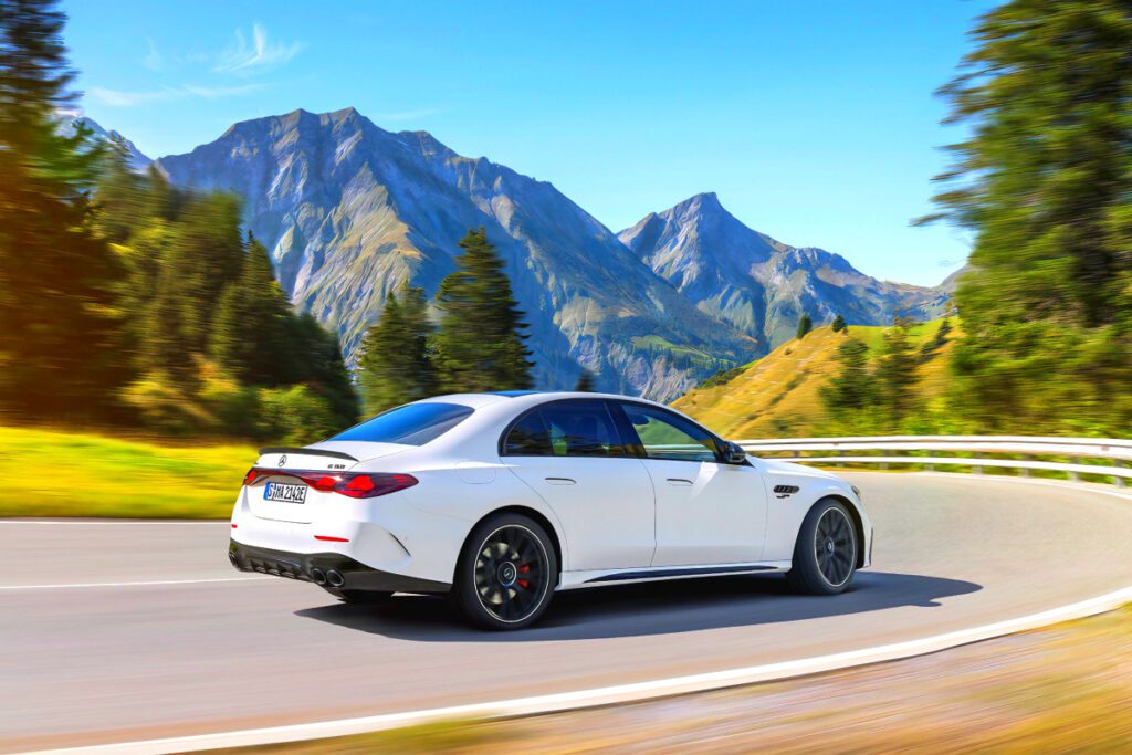 AMG-E53-Hybrid-4MATIC-Launched-1024x683.jpg