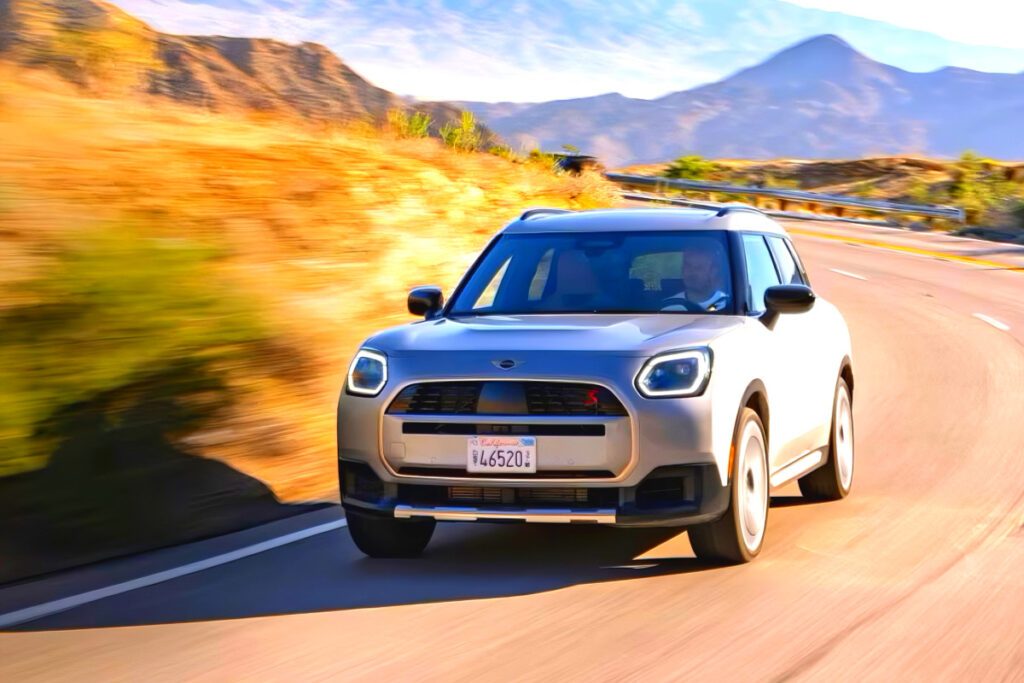 New-MINI-Countryman-Euro-NCAP-5-stars-4-1024x683.jpg