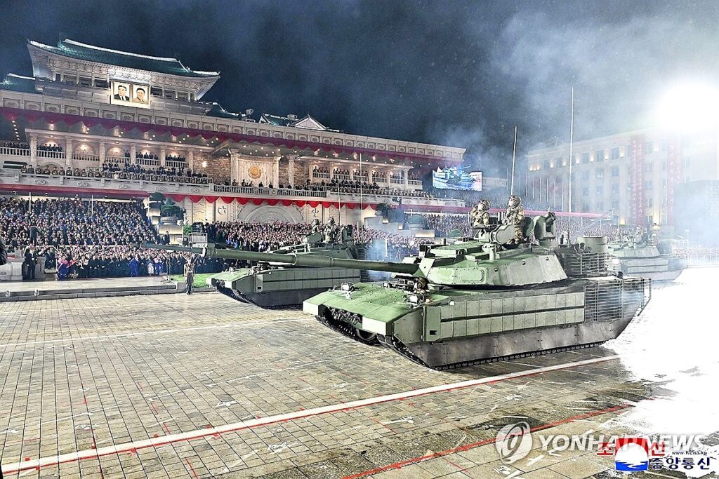 New-tanks-and-conventional-weapons-at-North-Koreas-military-parade002-1024x683.jpg