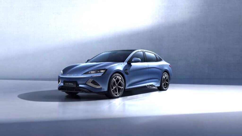 BYD-SEAL-New-Vehicle-Exhibition001-1024x576.jpg