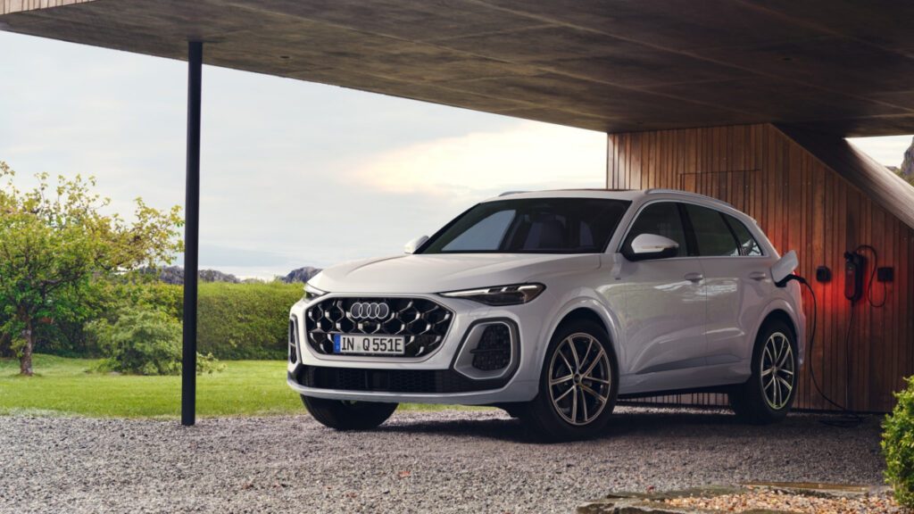 Audi-Q5-Hybrid-Unveiled-4-1024x576.jpg