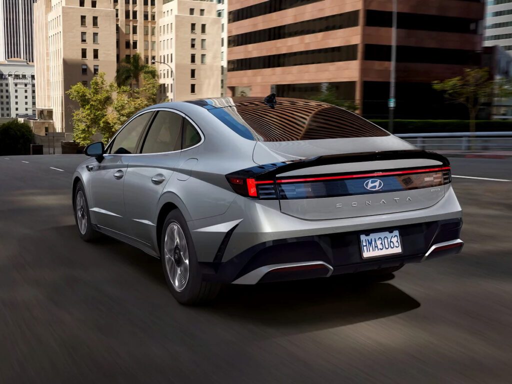 Hyundai-Sonata-2025-April-Discounts-7-1024x768.jpg