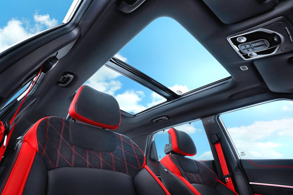 Actyon-Panoramic-Sunroof-Application-3-1024x683.jpg