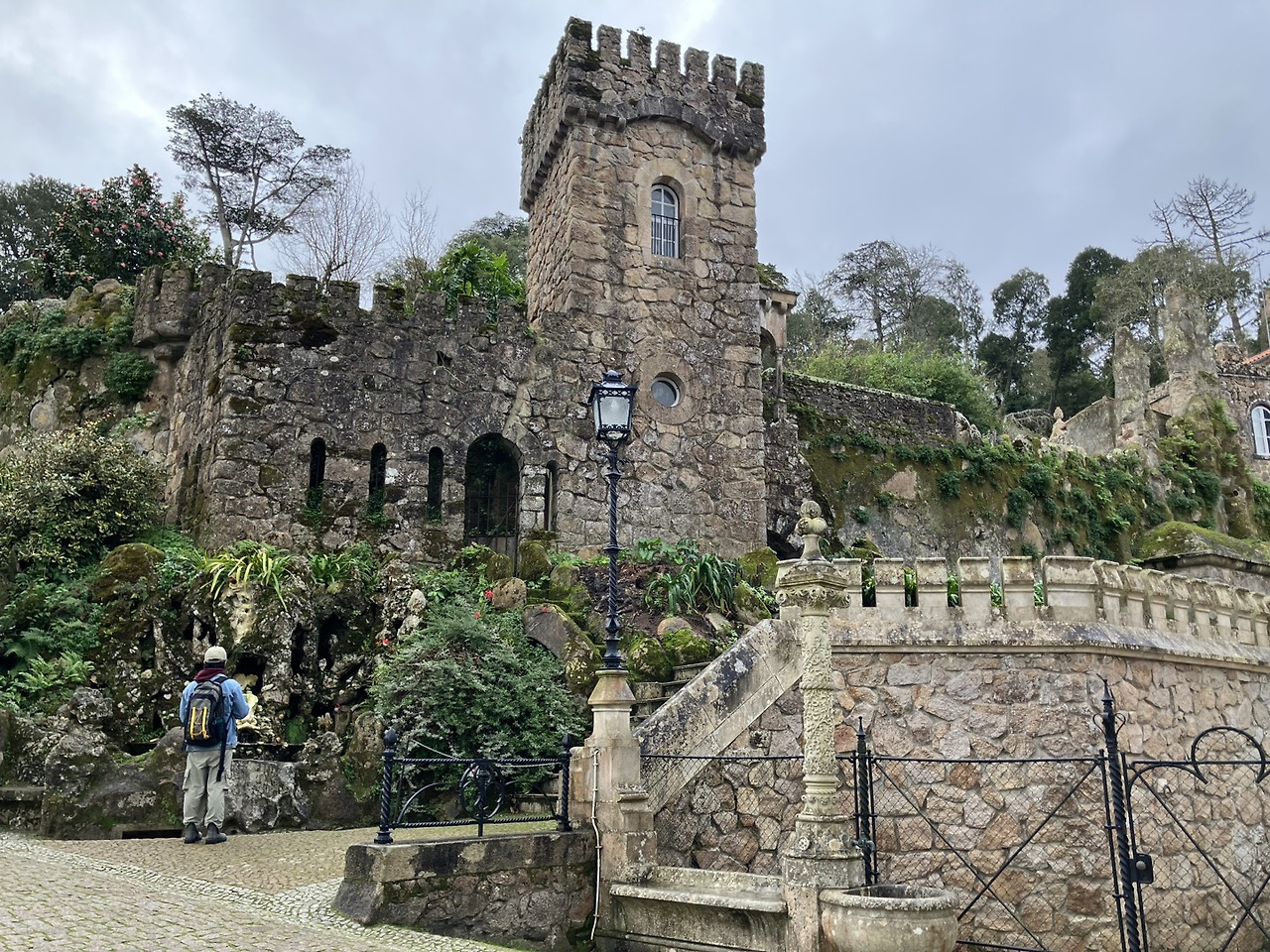 레갈리아 건축물1.jpg