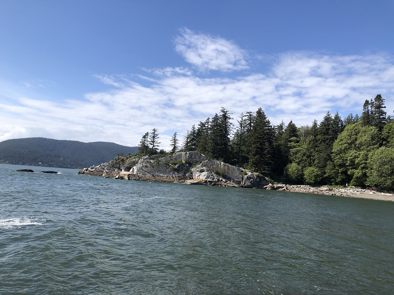 속임수 비치.jpg