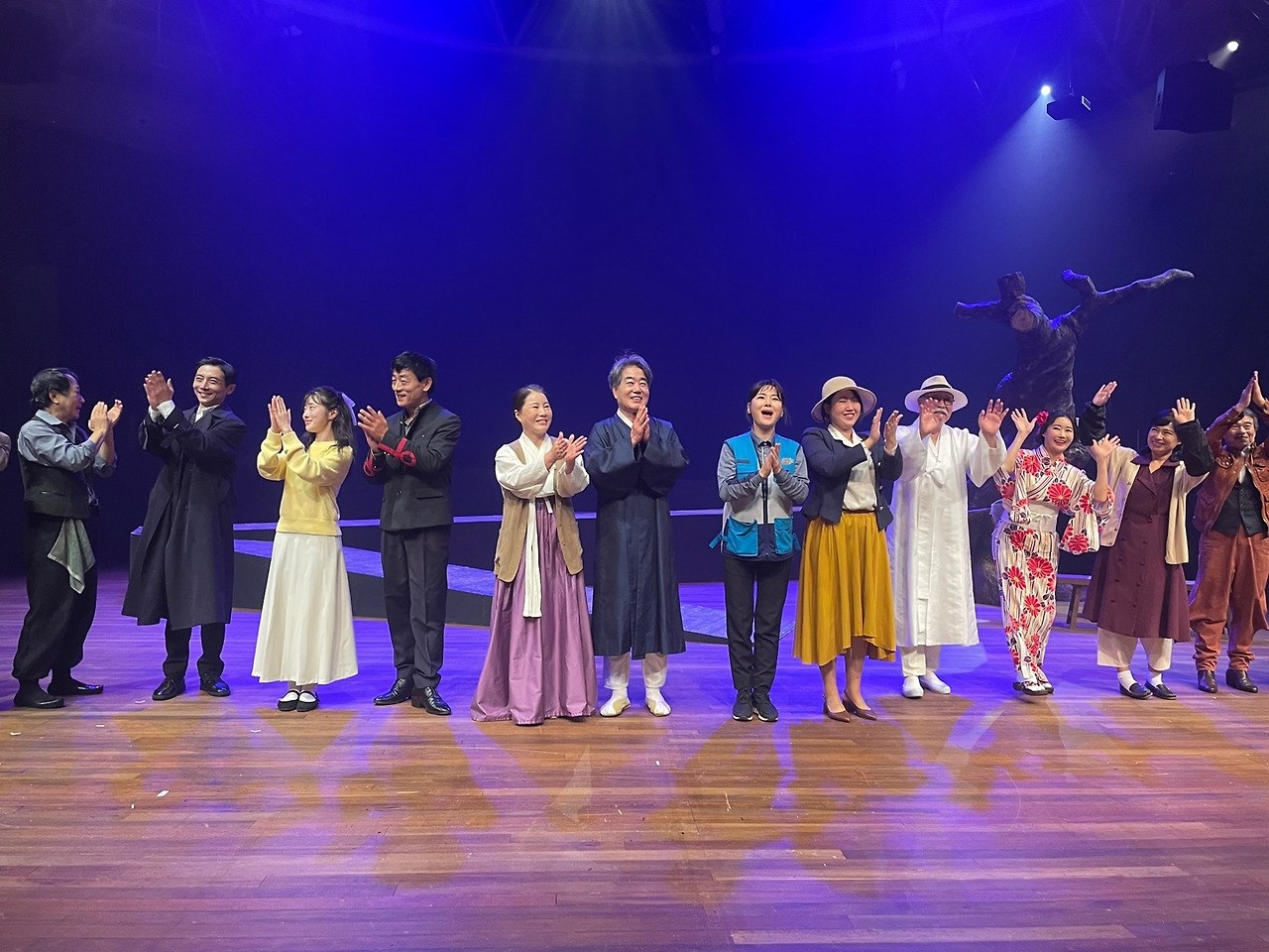 (241018) 우정만리(국립극장)1.jpg