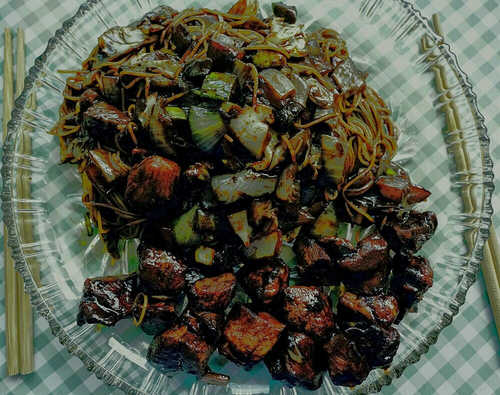 4고기폭탄 쟁반짜장.jpg