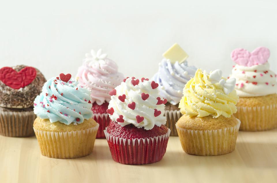 cupcake-3723832_960_720.jpg