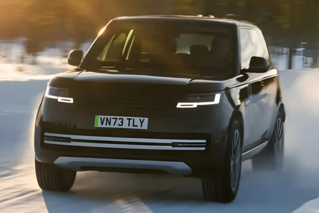 Range-Rover-Electric-reveal-1024x683.jpg