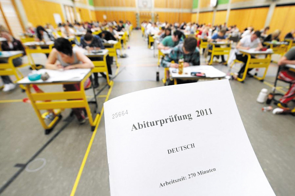 독일 학교 시험.jpg