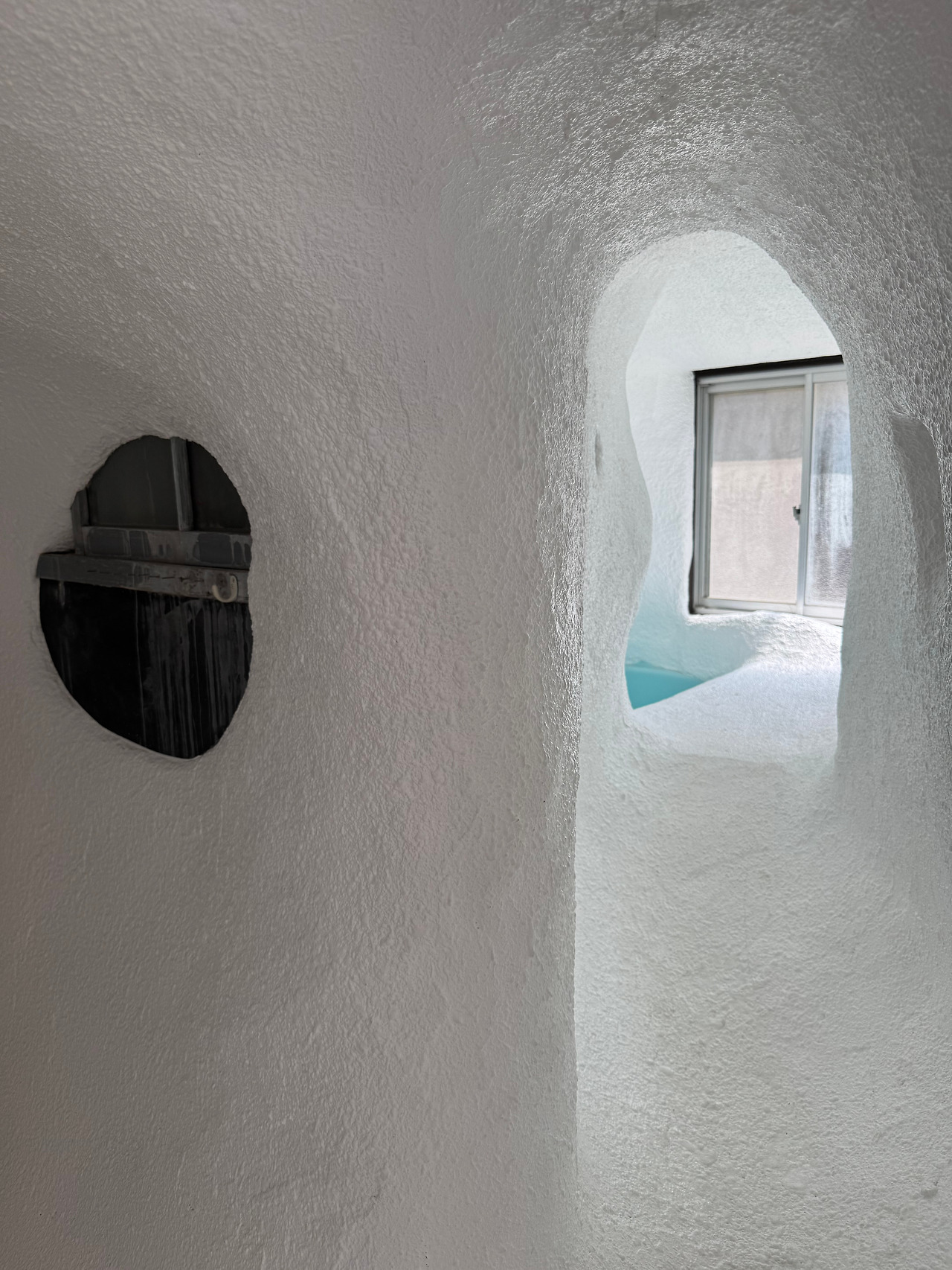 세상에서 가장 더운 이글루.jpg