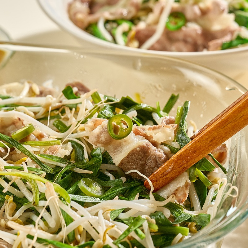 우삼겹 숙주찜_완성컷(2).jpg